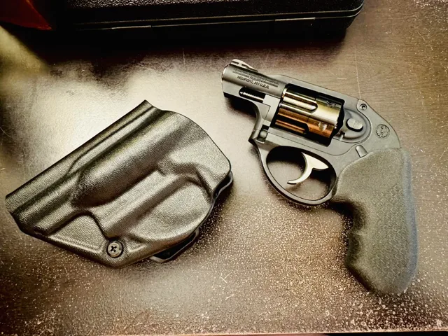 r/liberalgunowners - NGD & New CCW Ruger LCR